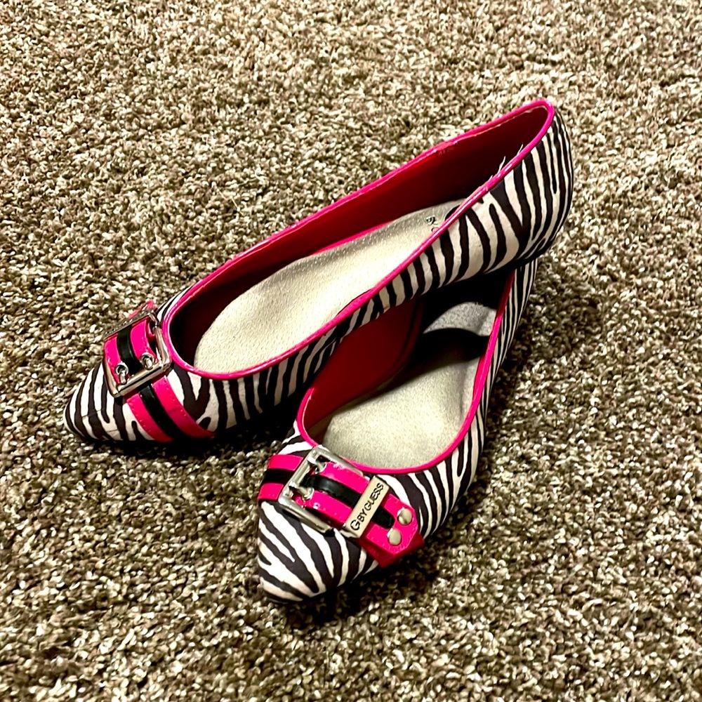 Zebra print flats by guess